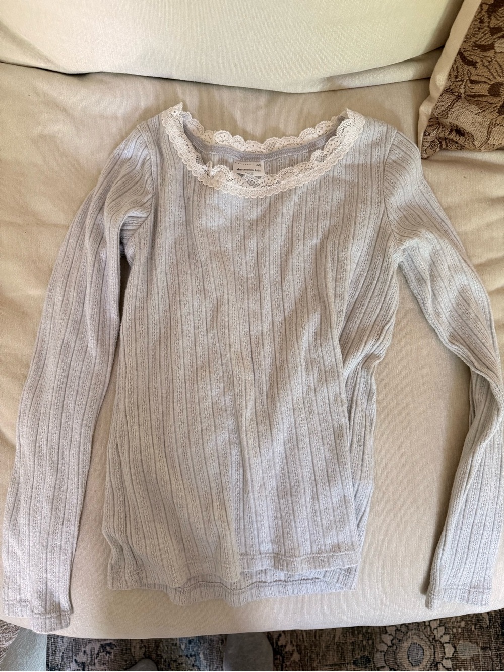 abercrombie kids Gray Ribbed Lace-Trim Tank